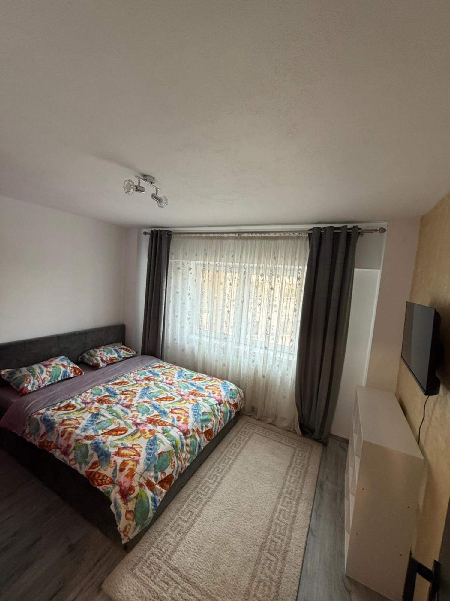 Apartament Cozy Dragasani Exterior photo